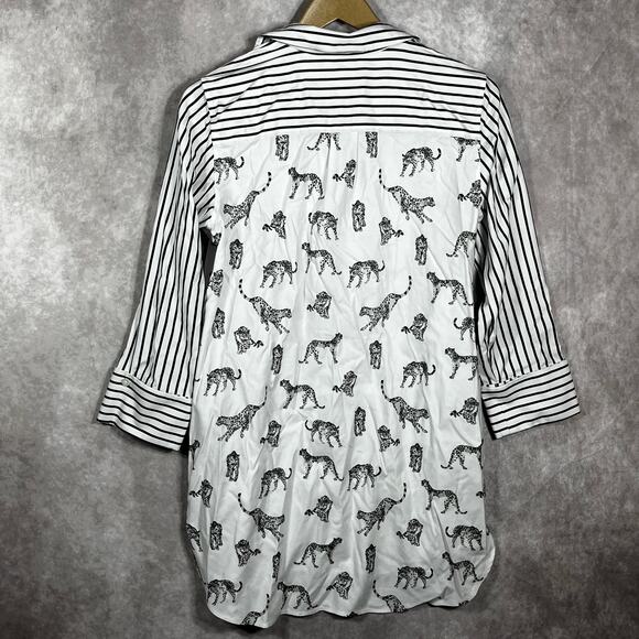 Chico's Shirt Womens Size 0 US 4‎ White Cheetah Print Striped No-Iron Tunic - Picture 4 of 9